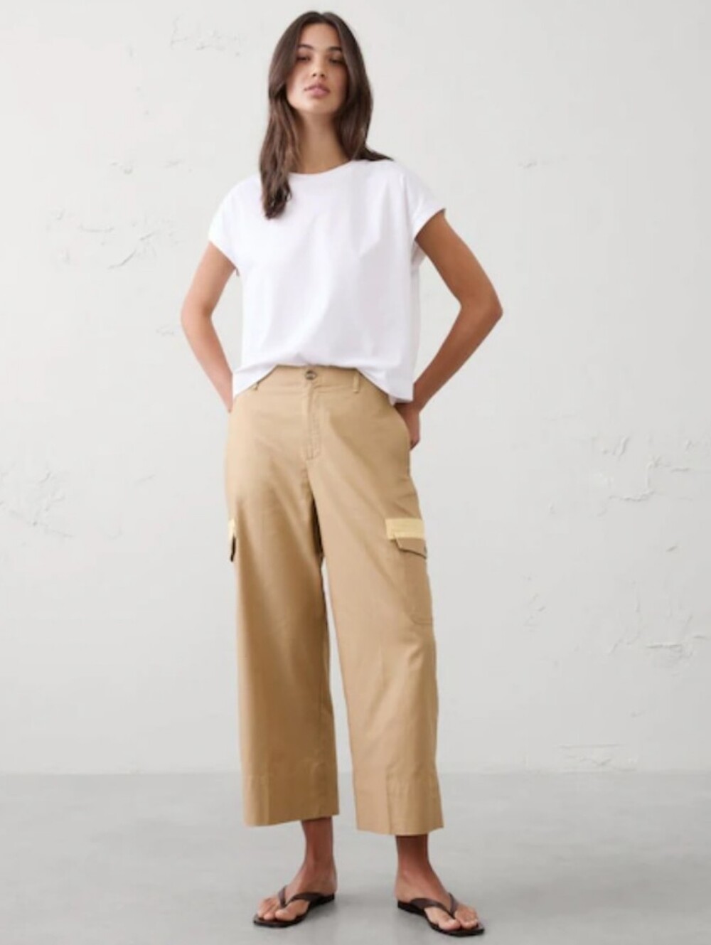 NEW! Banana Republic Factory Wide-Leg High-Rise Cargo Pants in Tan Size 12